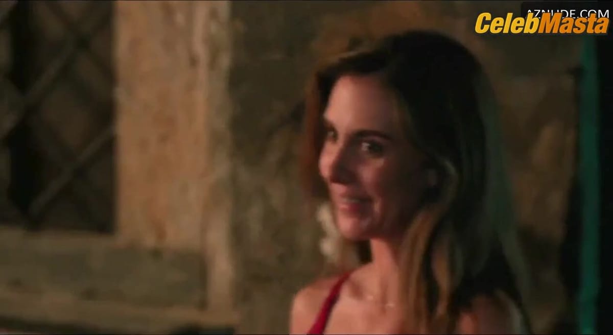 Aubrey Plaza's Lesbian Scene from Spin Me Round