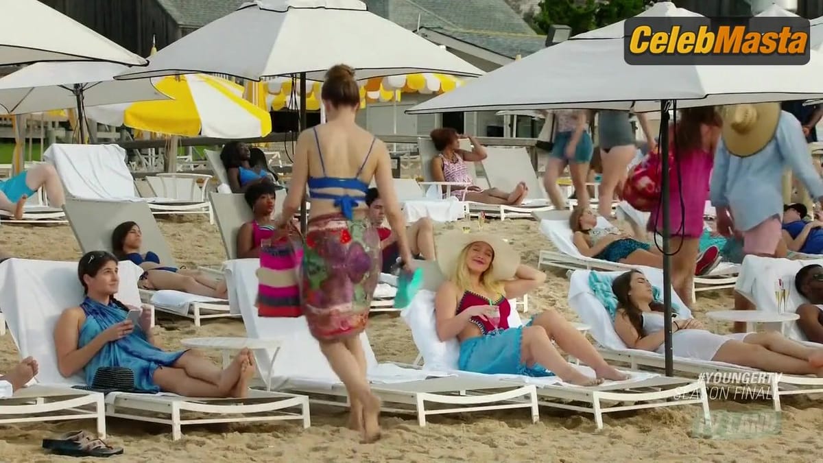 Sutton Foster, Hilary Duff and Fiona Robert Swimsuit Scene in Younger