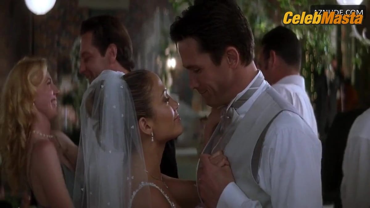 Jennifer Lopez Hot Scene from Enough