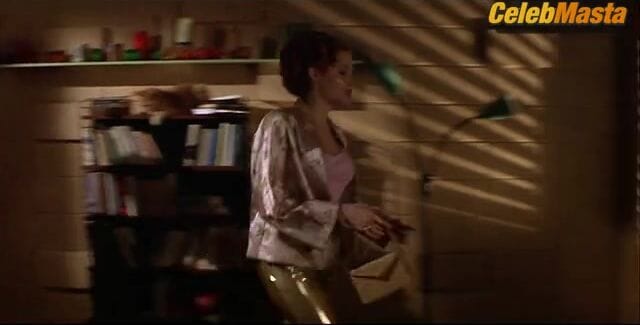 Angelina Jolie's Sexy Scene in Playing By Heart