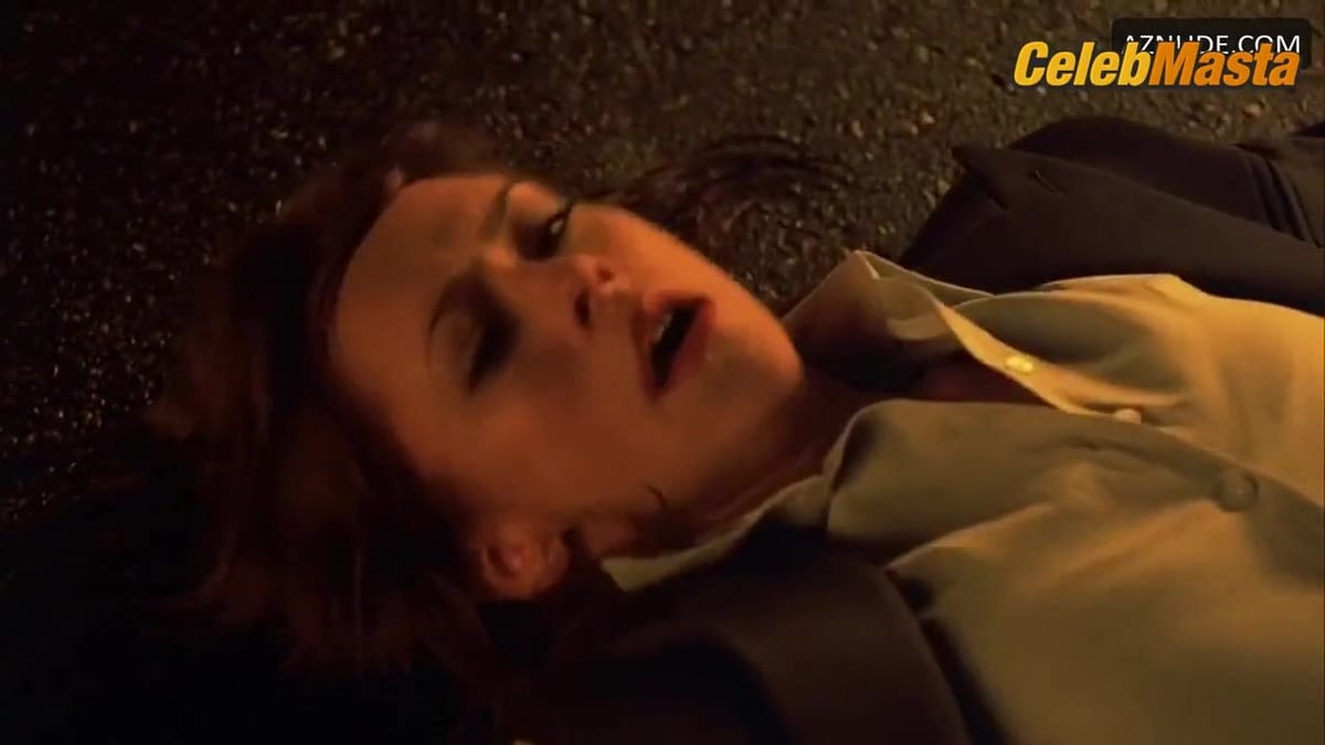 Jennifer Love Hewitt's Boobs and Underwear Scene in The Tuxedo