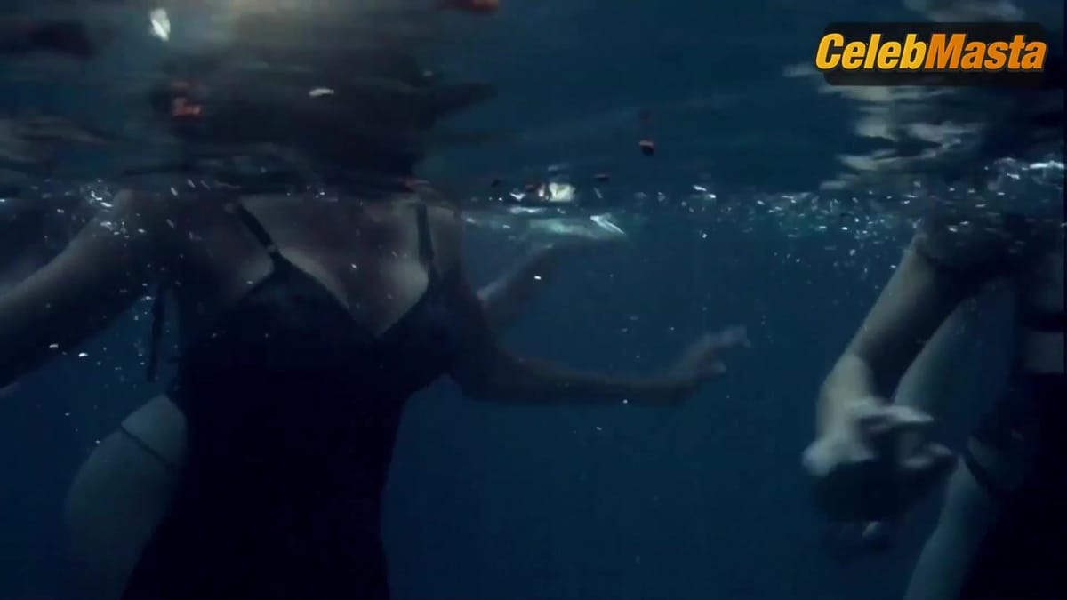Marissa Von Bleicken, Melina Dimarco, Sydney Bakich, Casie Chegwidden and Lindsay Lohan Butt, Tits Scene from Till Human Voices Wake Us