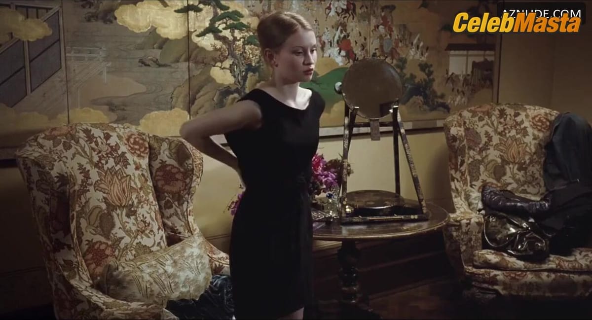 Emily Browning Booty, Tits Scene in Sleeping Beauty