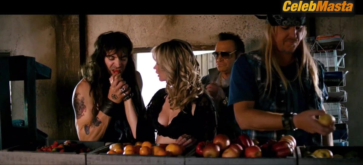 Cameron Richardson, Joi Liaye and Sydney Sweeney's Swimsuit, Underwear Scene in Dead Ant