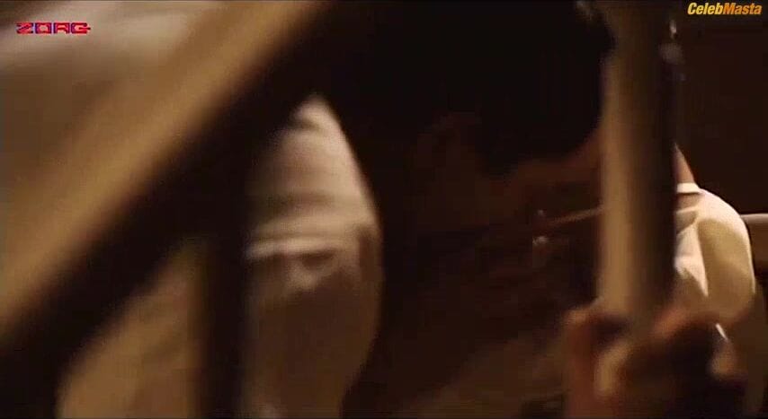 Ellen Page's Boobs Scene in The Stone Angel