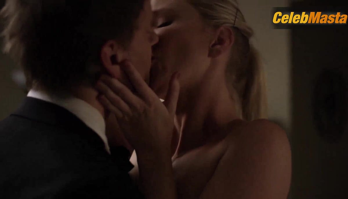 Heather Morris's Tits and Underwear Scene in Psycho Wedding Crasher