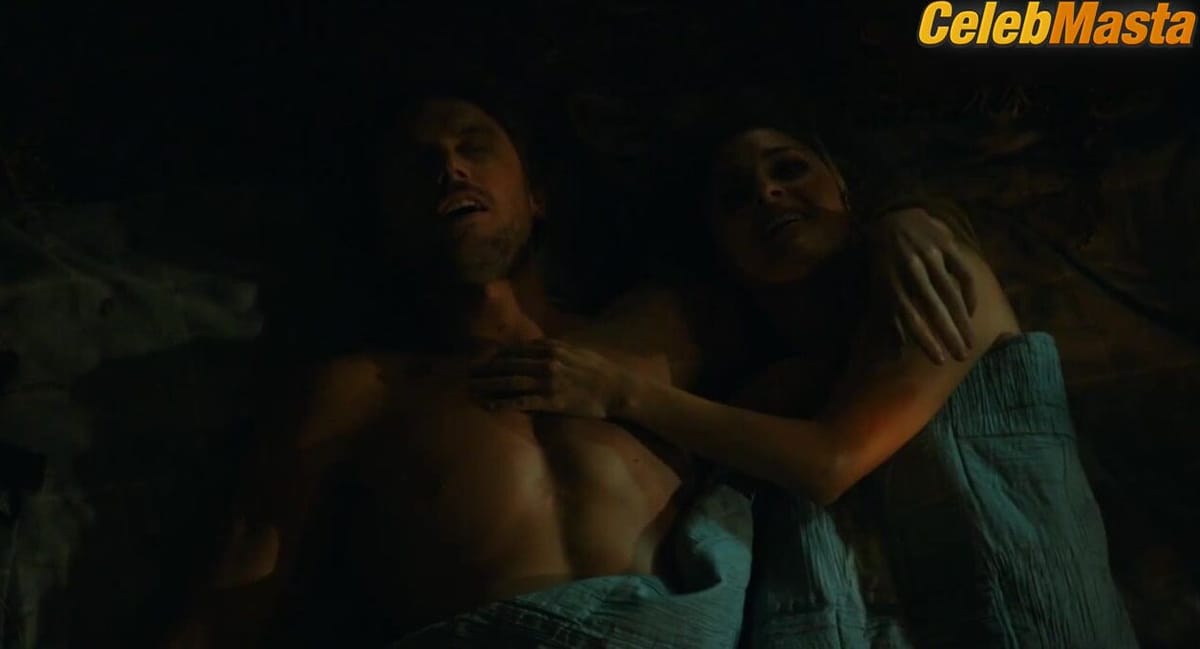 Shiri Appleby's Sex Scene from Unreal