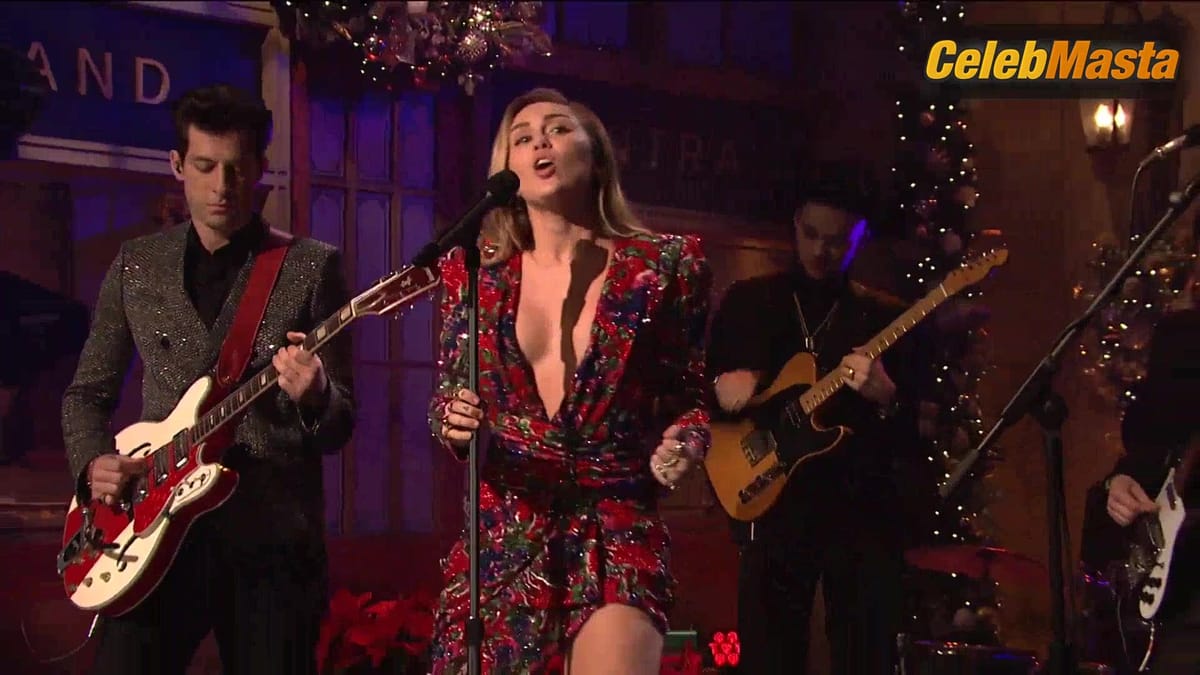 Miley Cyrus Bares a Sexy Scene in Saturday Night Live