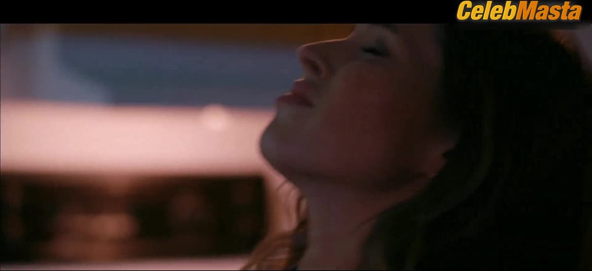 Natalie Krill and Erika Linder Lesbian, Booty Scene from Below Her Mouth