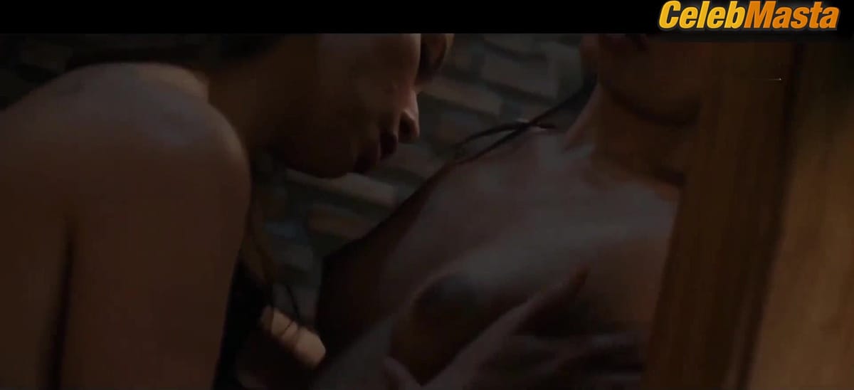 Apple Dy and Aiko Garcia's Lesbian, Ass Scene in Balinsasayaw
