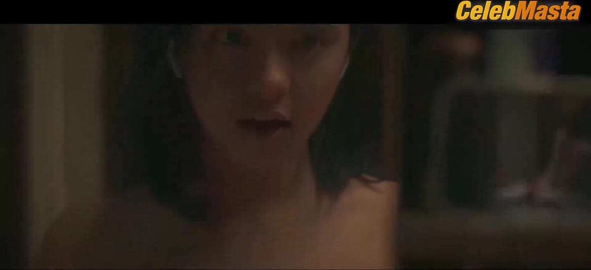 Aliya Raymundo in Violet