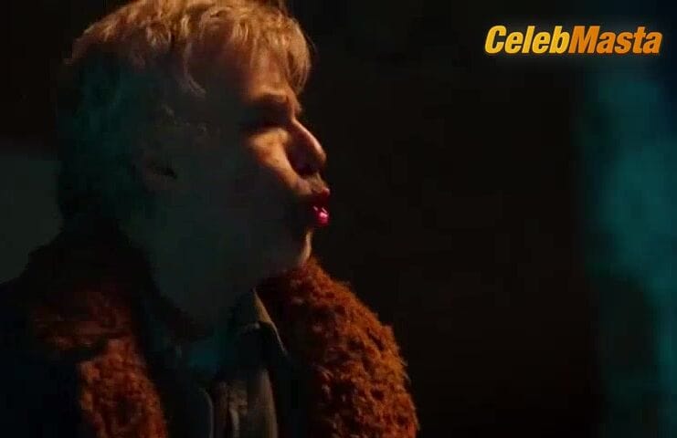Christina Hendricks Tits Scene from Bad Santa 2