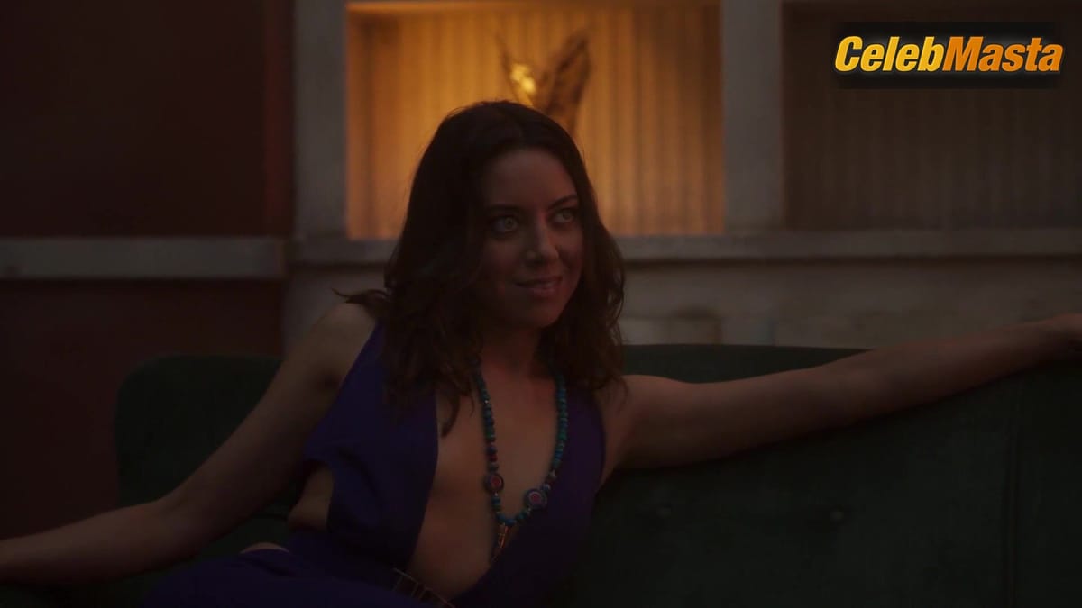 Aubrey Plaza, Margaux Brooke and Dan Cathcart's Bikini Scene in Legion