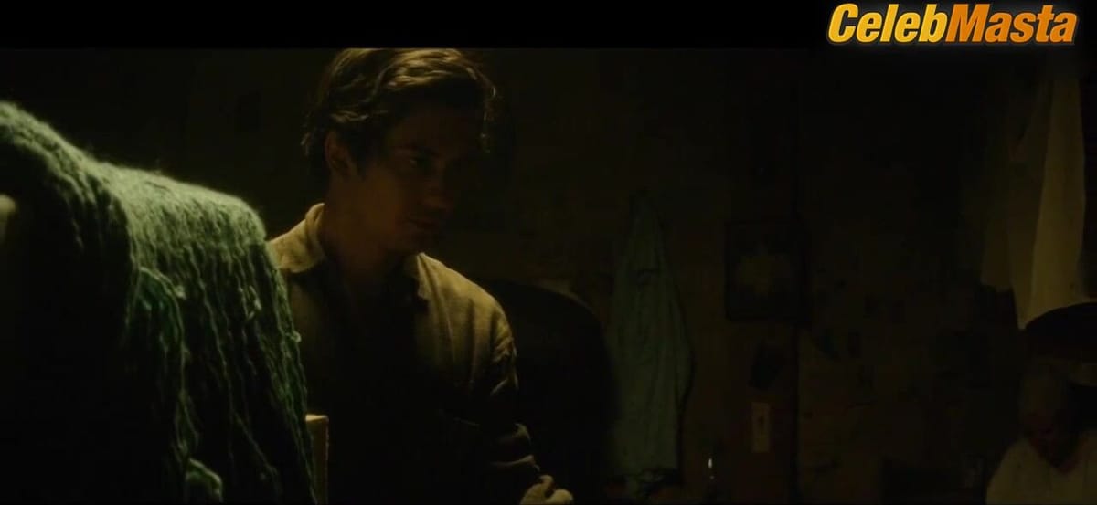 Selena Gomez Sex Scene from In Dubious Battle