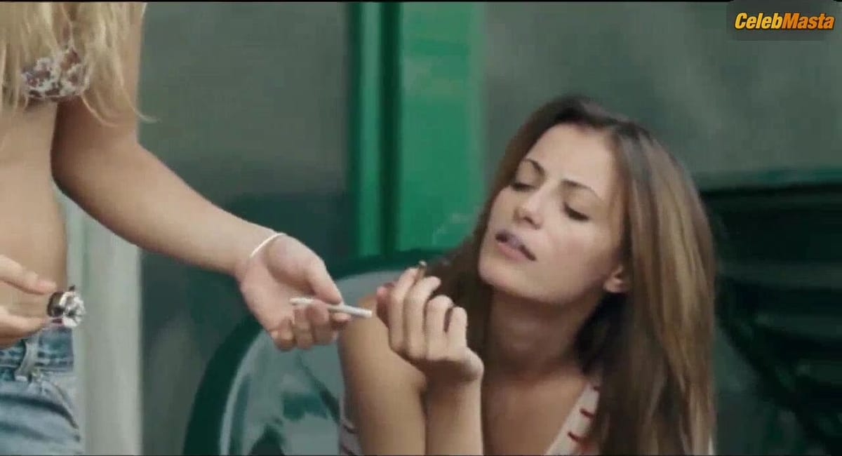 Paulina Davila's Tits, Swimsuit Scene in Rezeta