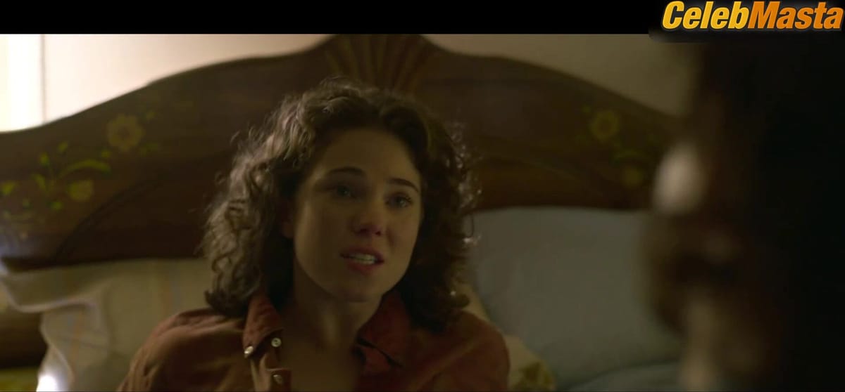 Sydney Sweeney and Jess Gabor's Lesbian Scene in Christy