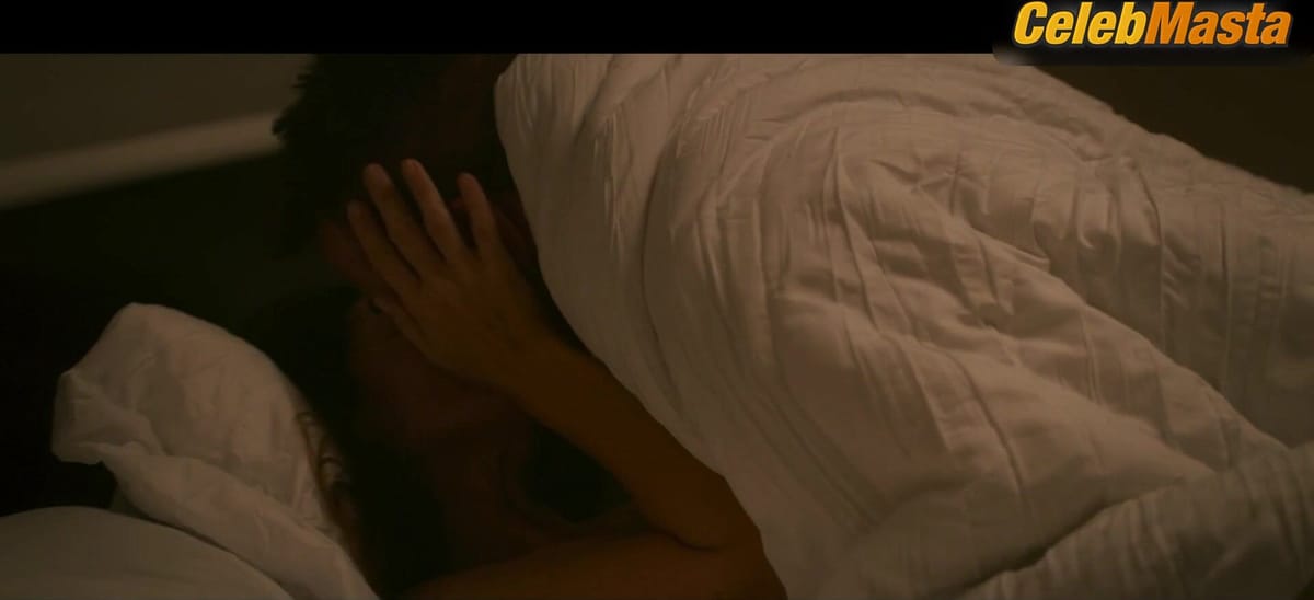 Kristin Davis Steamy Scene in Deadly Illusions