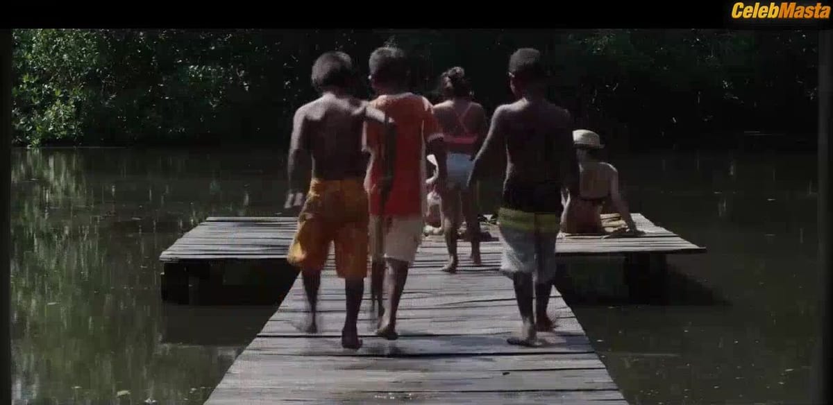 Paulina Davila's Swimsuit Scene in Carrion