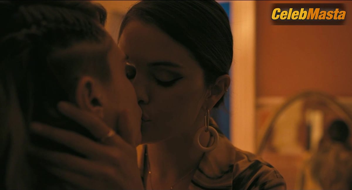 Selena Gomez and Cara Delevingne Lesbian Scene from Only Murders In The Building