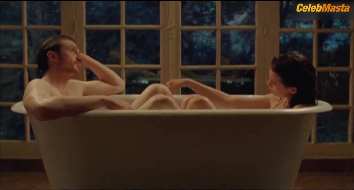 Astrid Berges-Frisbey Tits Scene from Juliette
