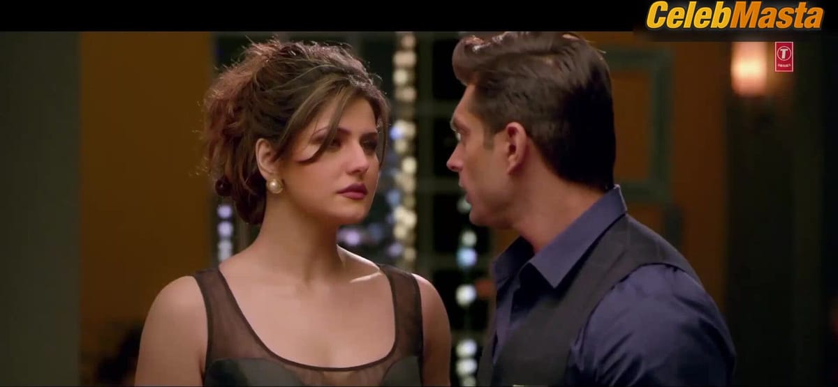 Zarine Khan Underwear Scene from Hate Story 3
