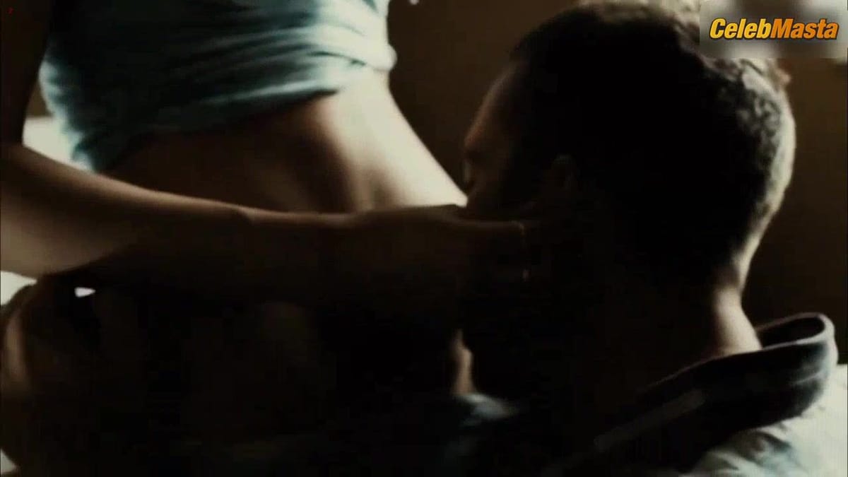 Vera Farmiga's Booty, Underwear Scene in Running Scared