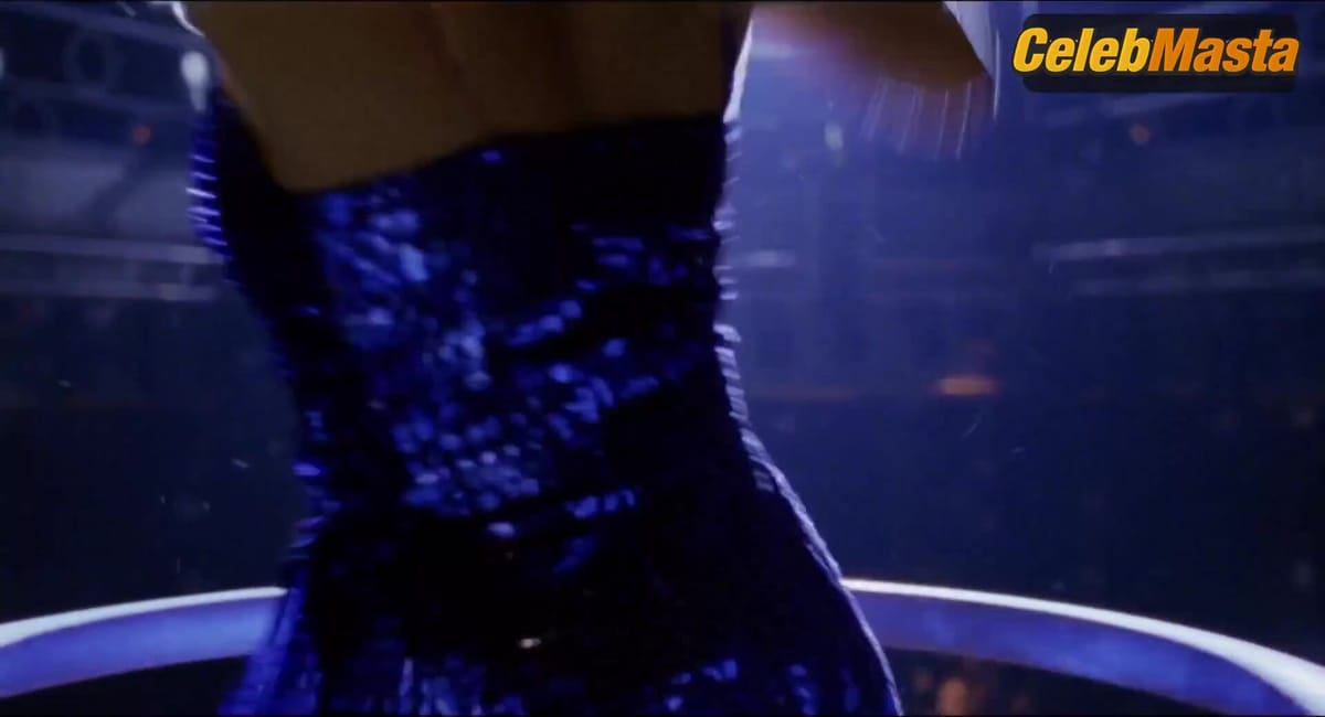 Elsa Pataky Shows a Sexy Scene in El Arte De Morir