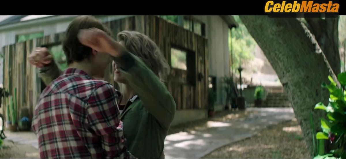 Emily Bett Rickards and Jana Winternitz Share Steamy Lesbian Scene in Funny Story