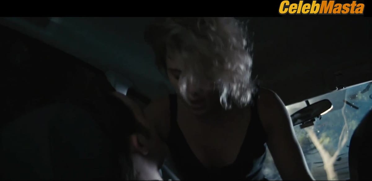 Emily Bett Rickards Flaunts Sexy Scene in Funny Story