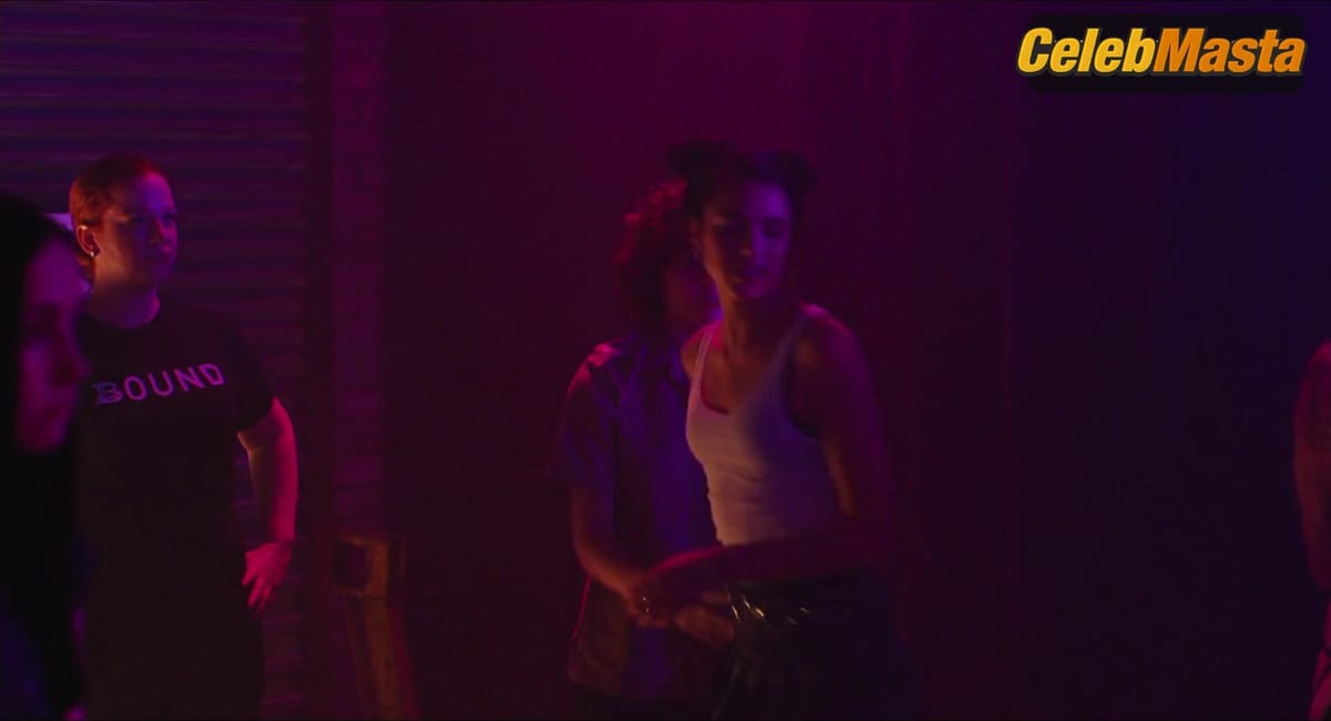 Margaret Qualley and Chloe Levine's Lesbian Underwear Scene in Adam