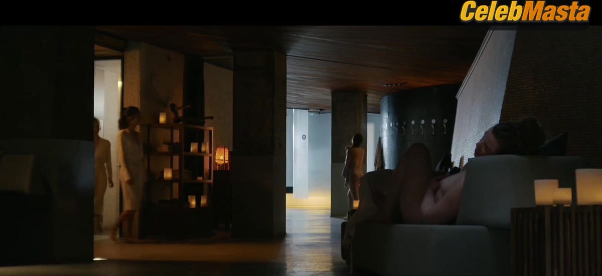 Sydney Sweeney and Natasha Liu Bordizzo Booty Scene from The Voyeurs