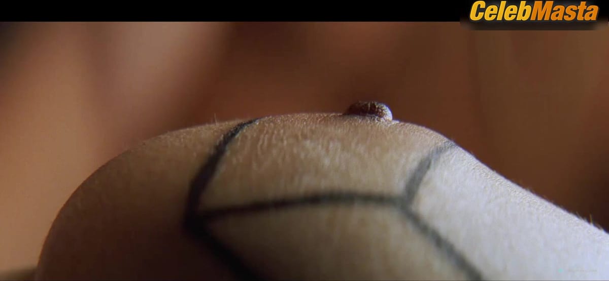 Maribel Verdu, Maria de Medeiros and Raquel Bianca Boobs Scene in Huevos De Oro