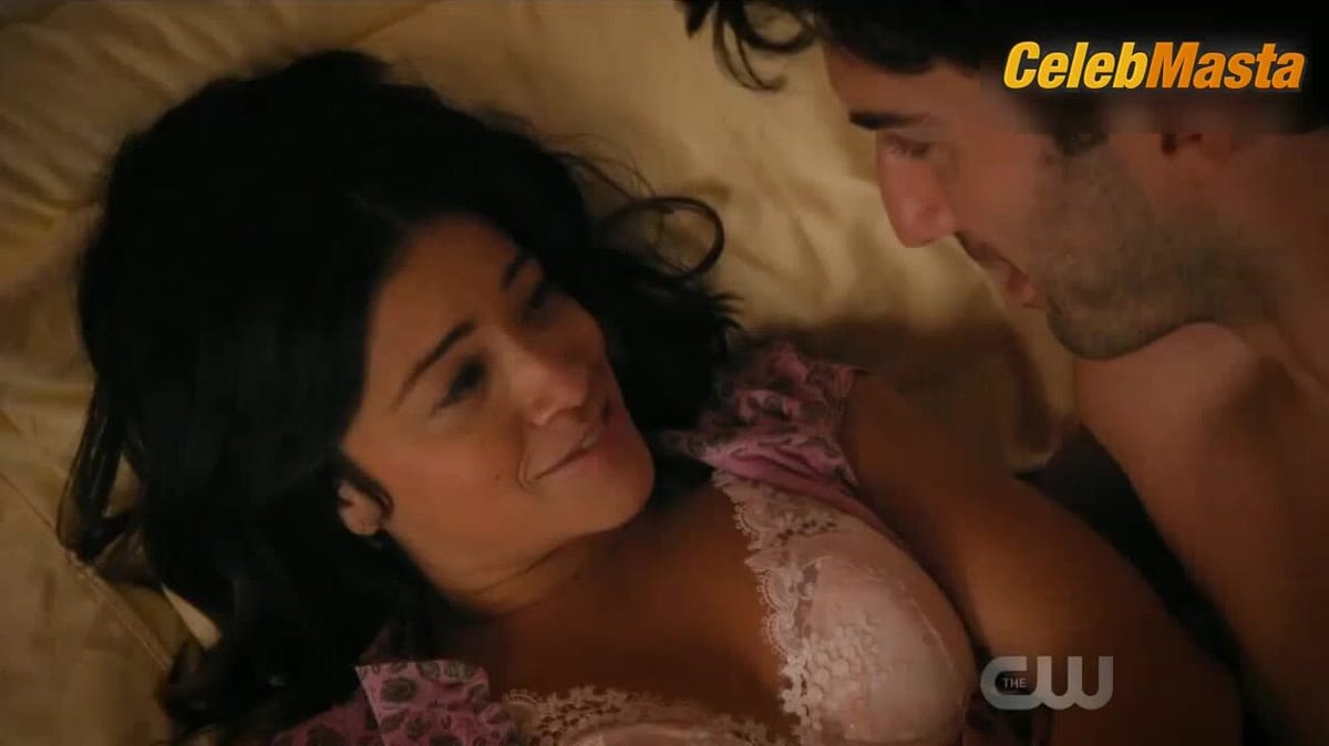 Gina Rodriguez Bares Underwear Scene in Jane The Virgin