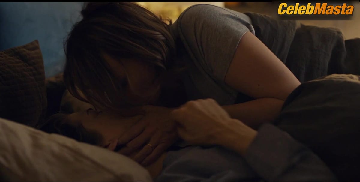 Rya Kihlstedt and Keeley Hawes' Lesbian Sex Scene in Orphan Black Echoes