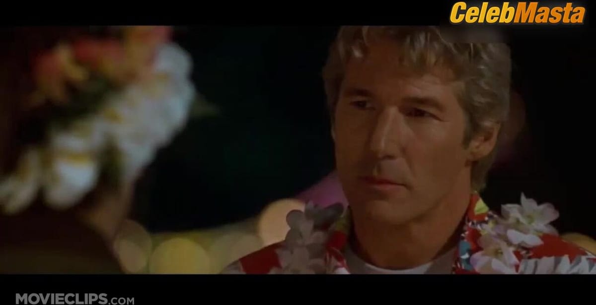 Julia Roberts Bikini Scene in Runaway Bride Movie