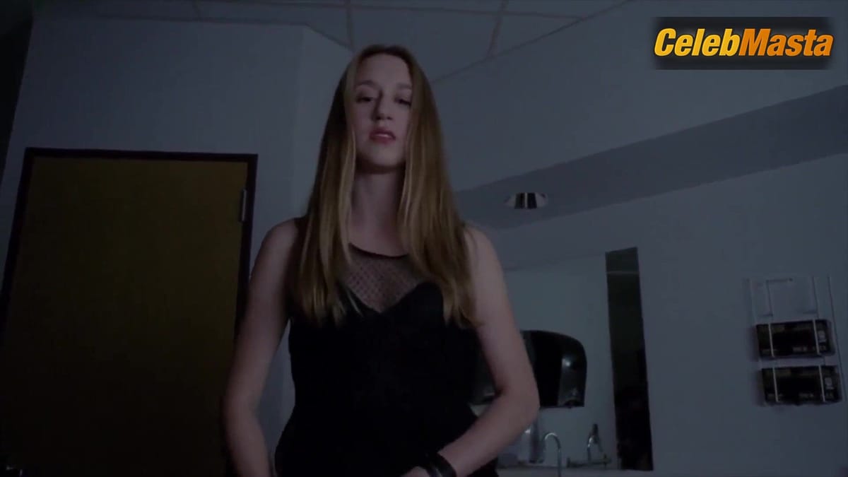 Taissa Farmiga's Hot Scene in American Horror Story