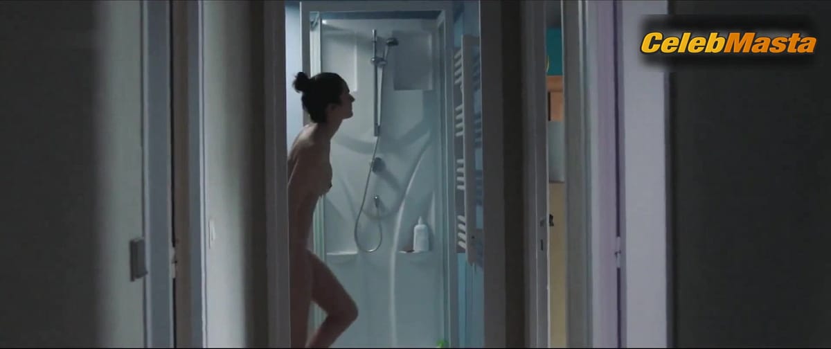 Noemie Merlant's Booty, Tits Scene in Le Ciel Attendra