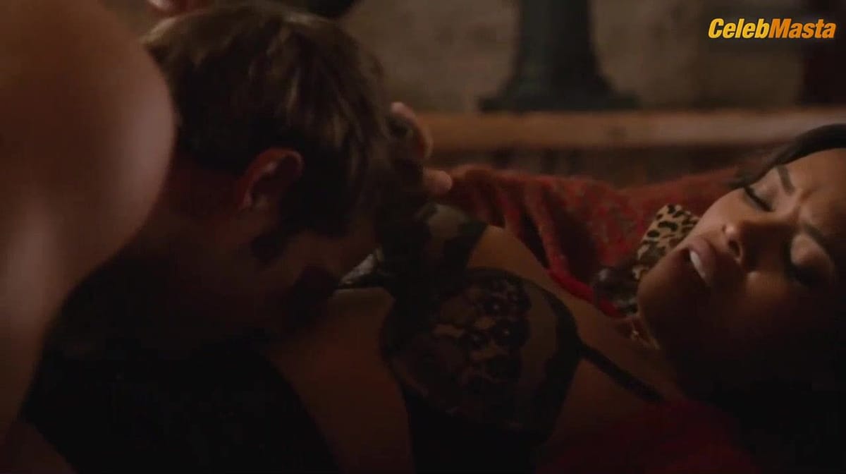 Sharon Leal Ass, Tits Scene from Addicted