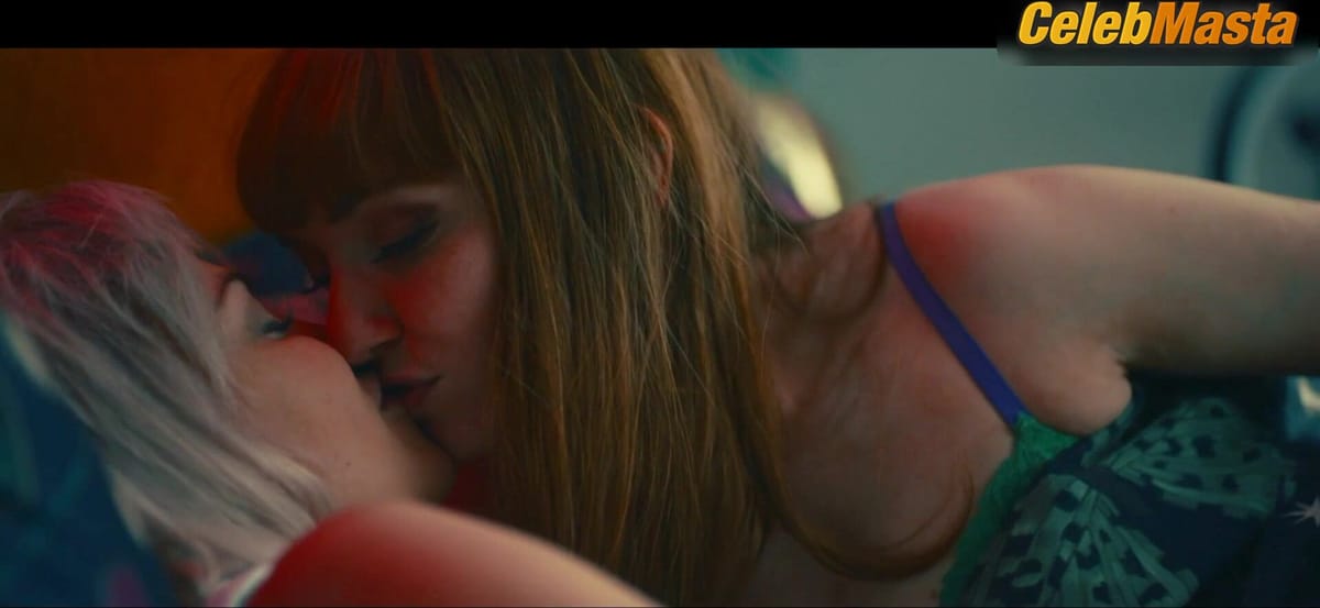 Eleanor Tomlinson and Chelsea Edge Show Underwear in Lesbian Scene, The Outlaws