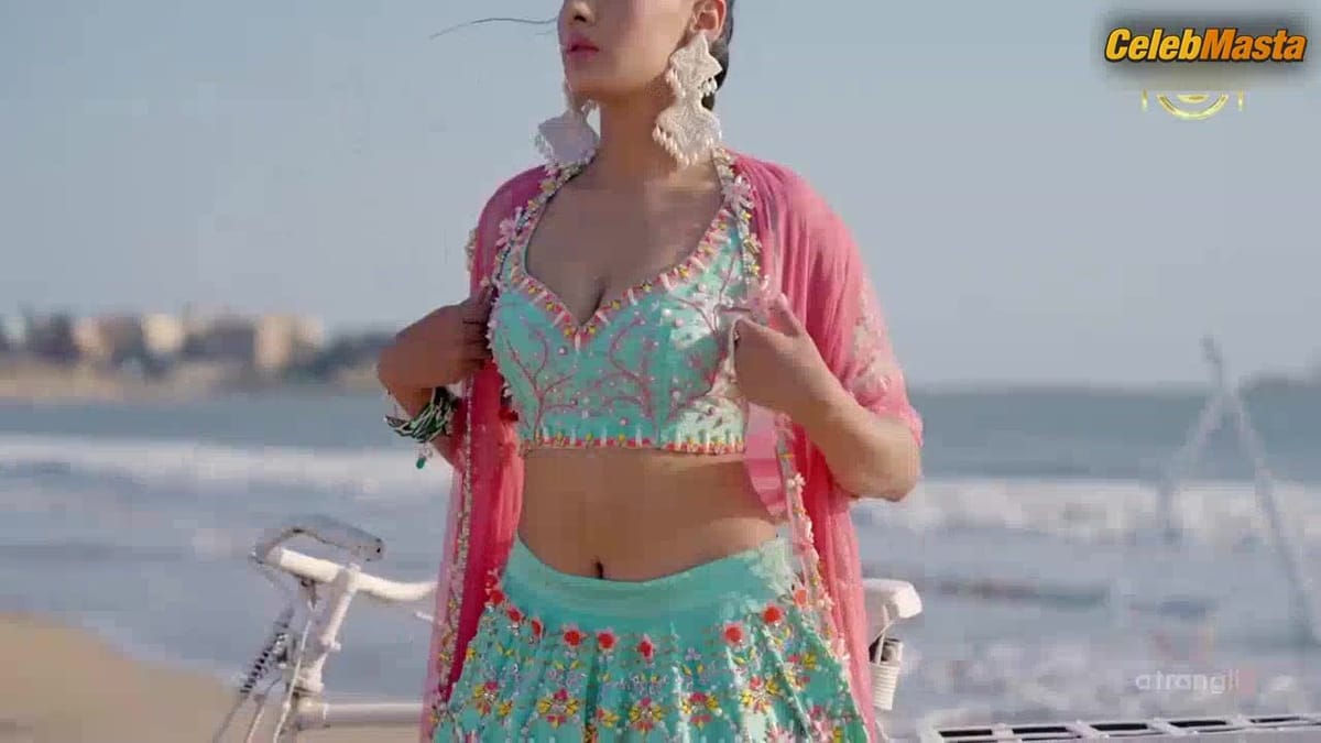Muskaan Mohnot, Gargi Shirurkar and Aditi Jain Reveal Sex Scene in Flaunt