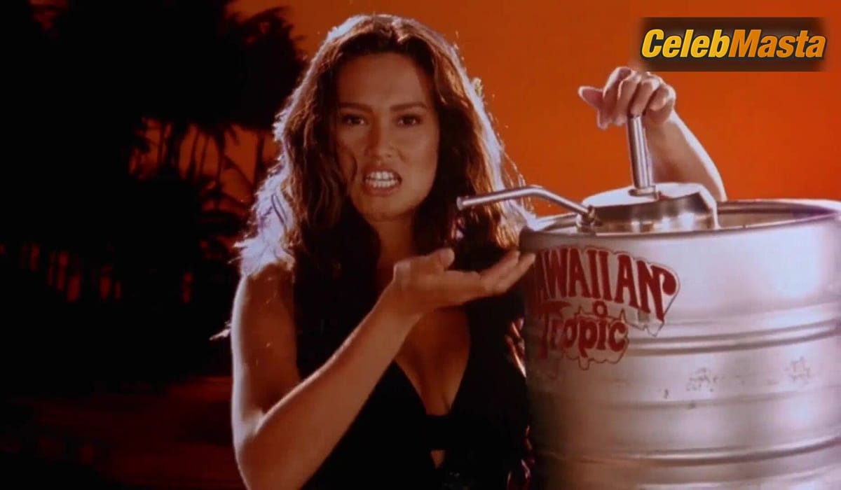 Tia Carrere Shows Off Sex Scene in Jury Duty
