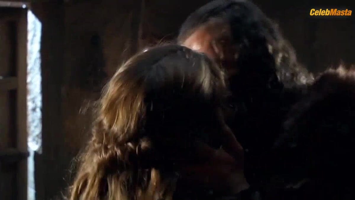 Juana Acosta's Tits Scene in Hispania, La Leyenda