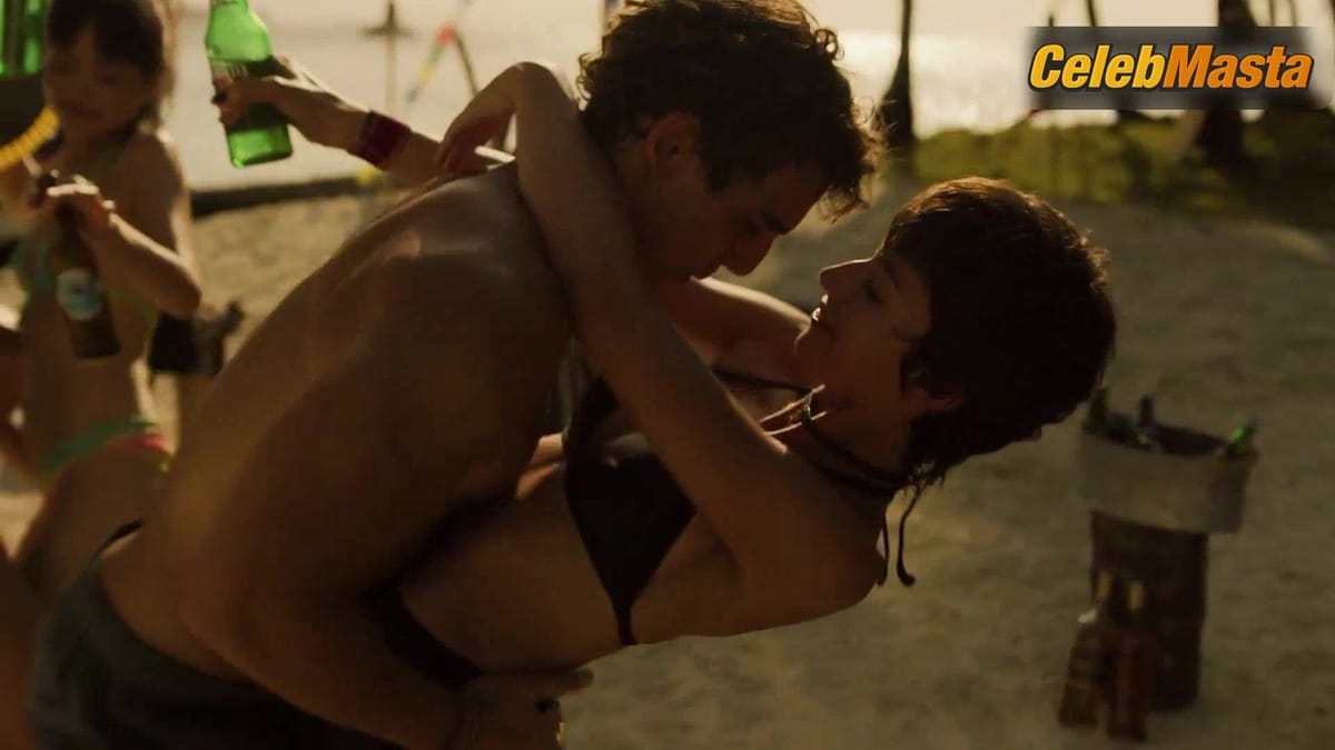 Ursula Corbero's Swimsuit Scene in Season 3 Episode 1 (July 19, 2019): We're Back