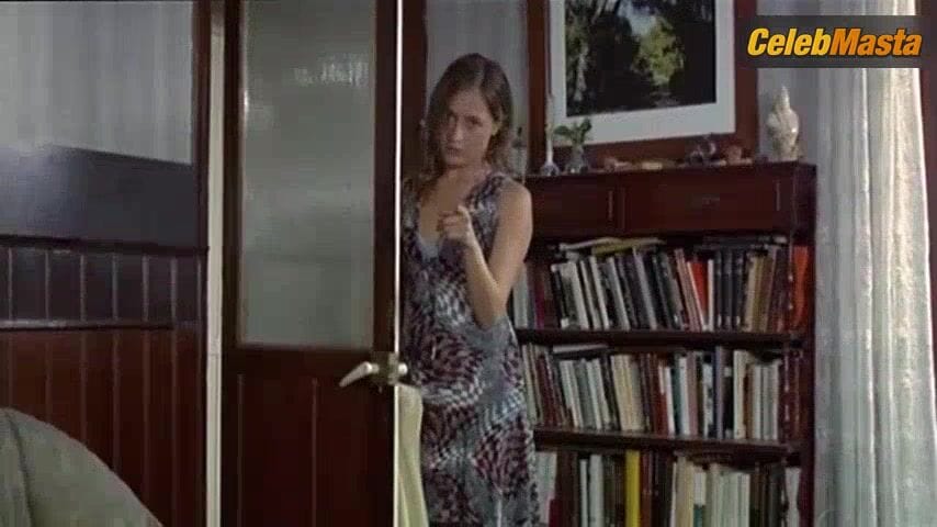 Martina Garcia's Tits and Butt Scene in Perder Es Cuestion De Metodo