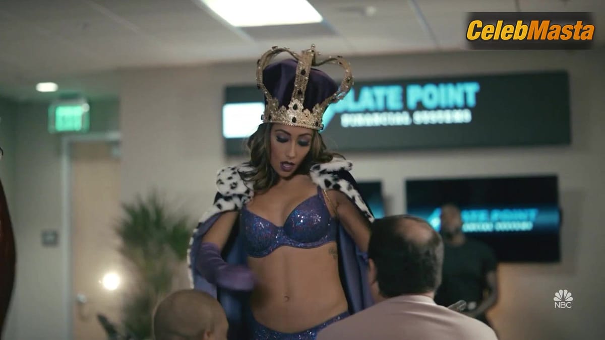 Noureen Dewulf and Antonimar Murphy Show Underwear Scene in Good Girls