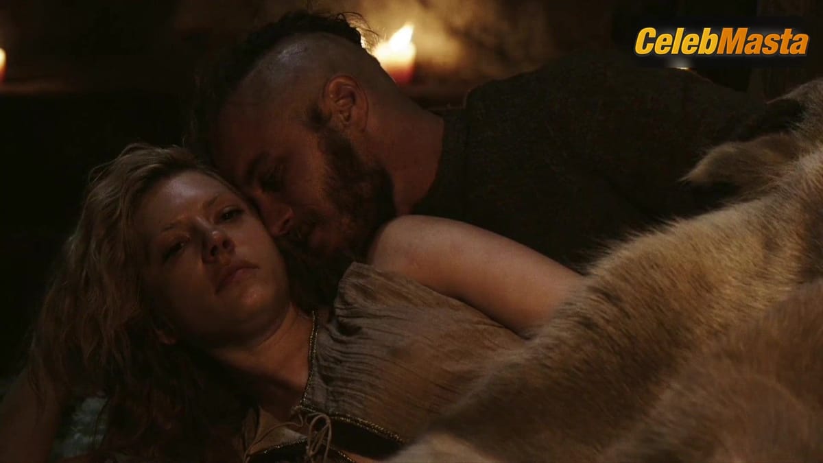 Katheryn Winnick's Sexy Scene in Season 1 Episode 6 (April 7, 2013): Burial of the Dead