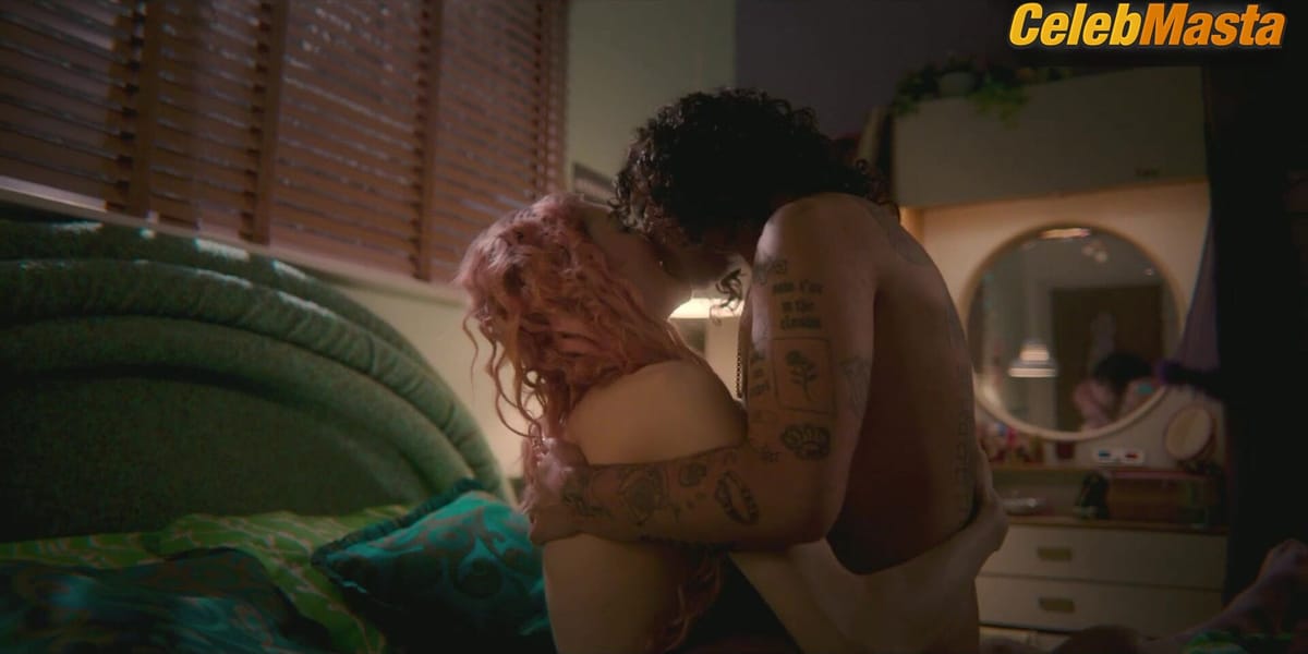 Anthony Lexa Tits Scene from Sex Education