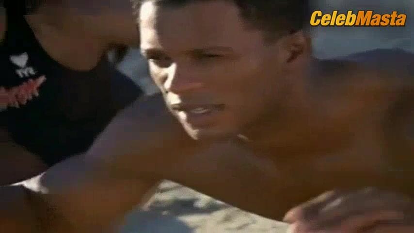 Traci Bingham Flaunts Underwear Scene in Baywatch