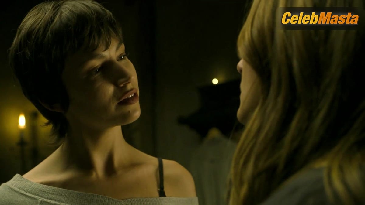 Ursula Corbero Flaunts Sex Scene in La Casa De Papel