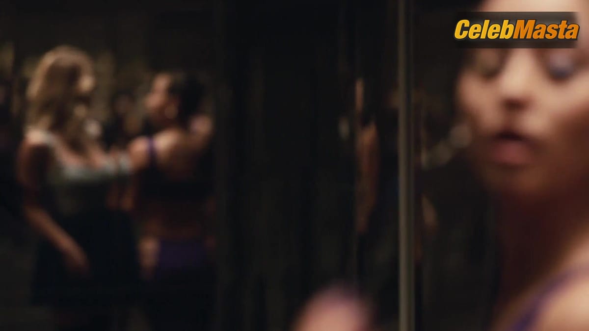 Sydney Sweeney and Alexa Demie Hot Scene in Euphoria